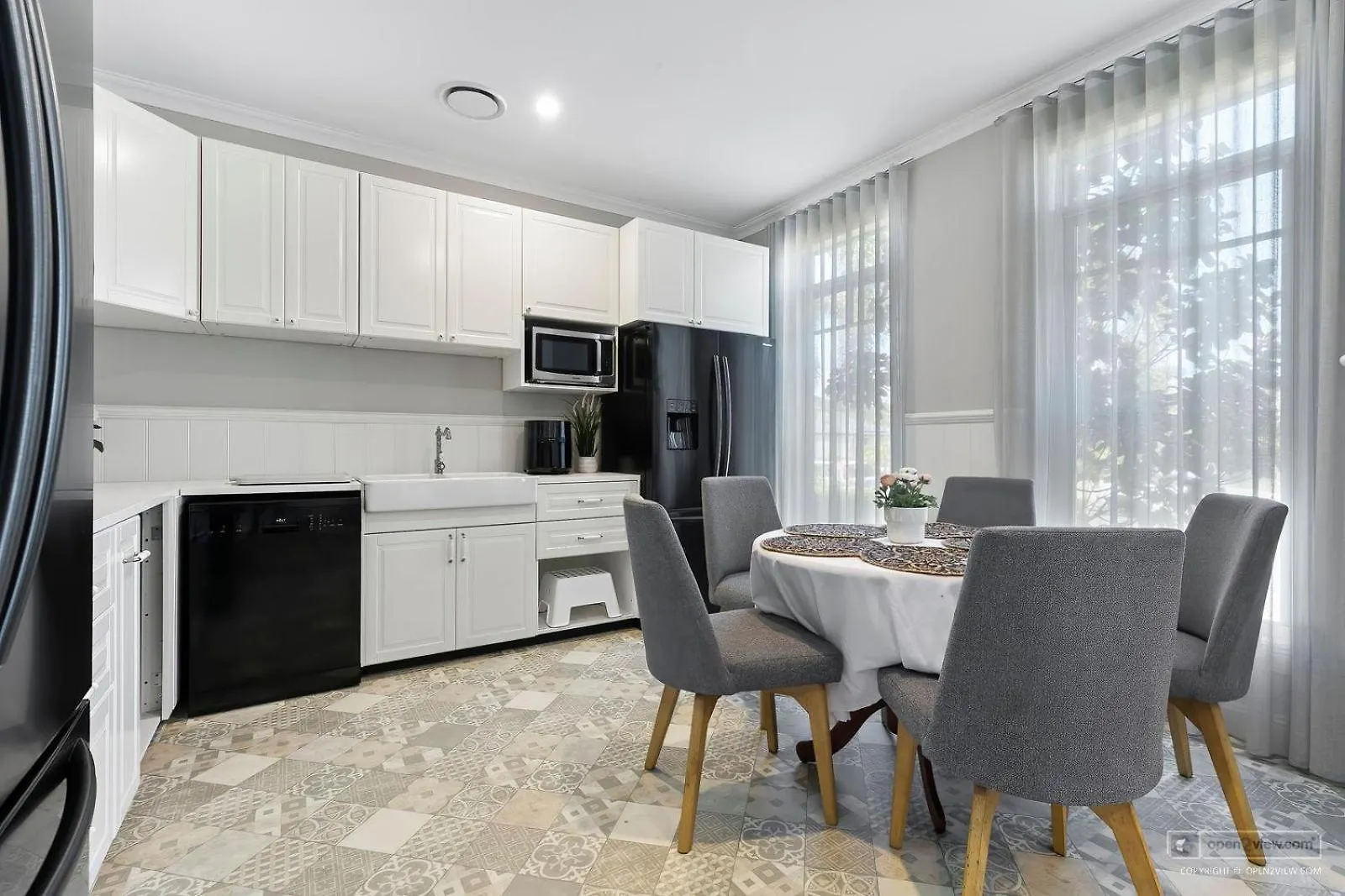 Guest house New Haven - Garden View Balcony Hotel Banksia Beach