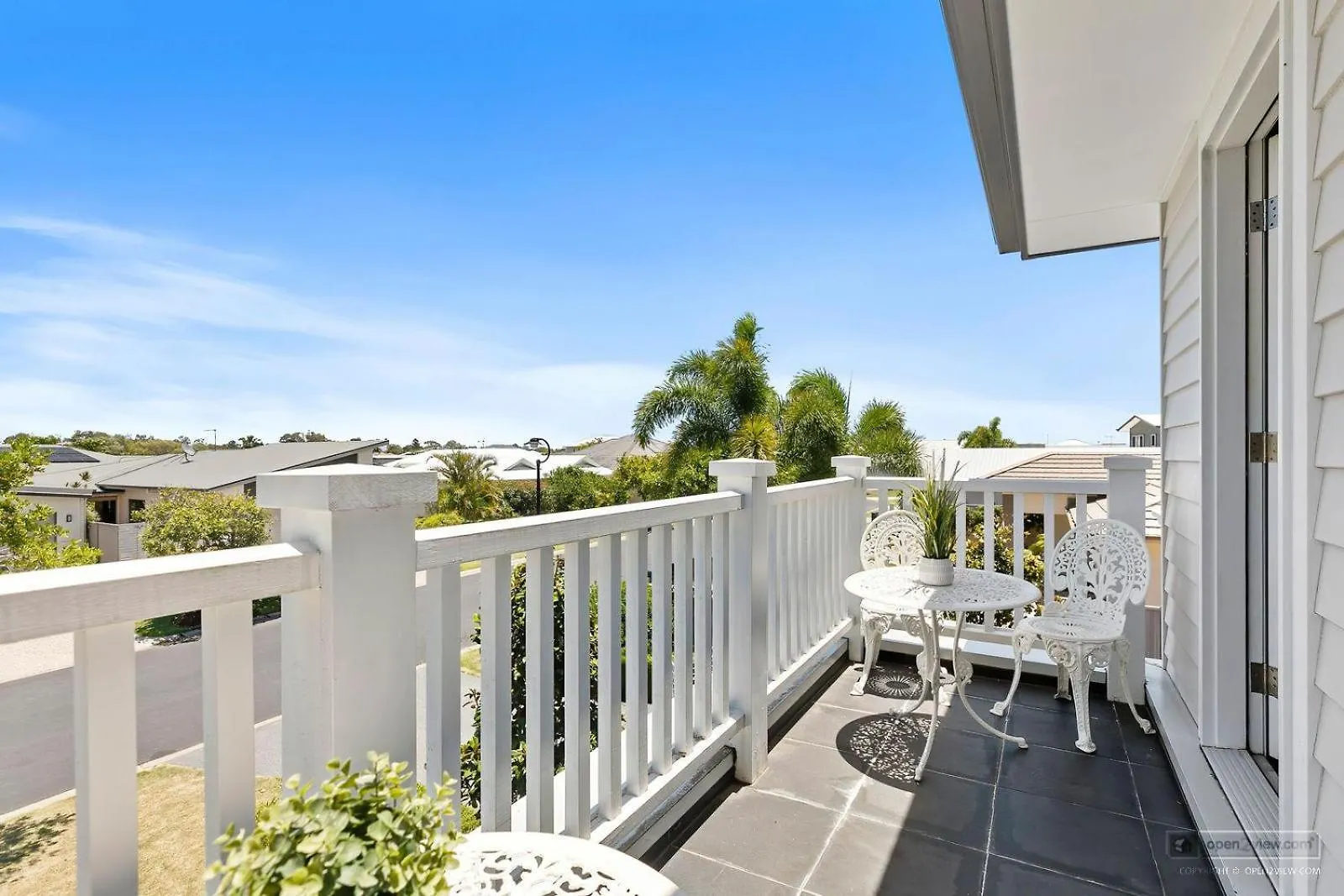 New Haven - Garden View Balcony Hotel Banksia Beach